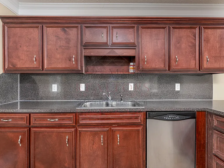 251 Owens Rd — Photo 14