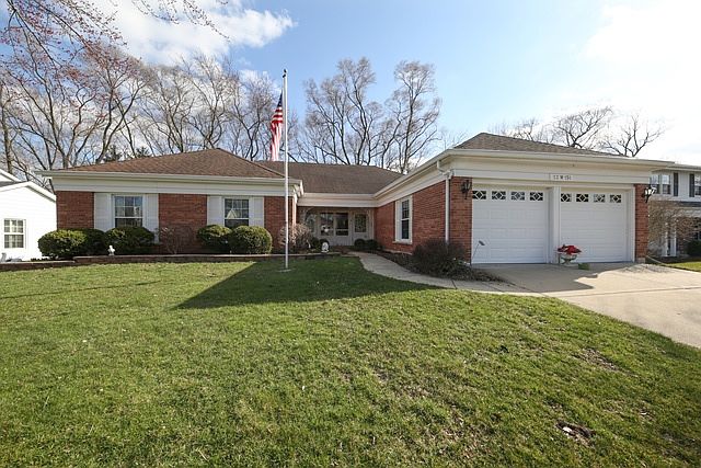 1st image of 22W151 Glen Valley Dr