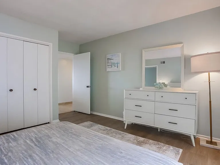8302 Prestwick Dr — Photo 58