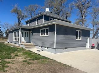 905 E South Airport Rd, Norfolk, NE 68701