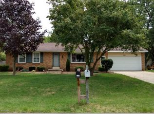7142 Edgewood Ave, Jenison, MI 49428