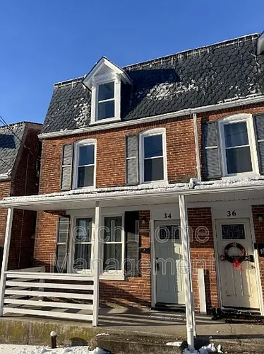34 N Lee St Photo 1