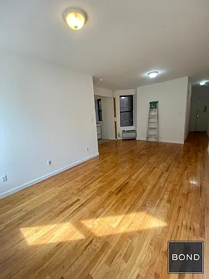 Rented by Bond New York | media 14