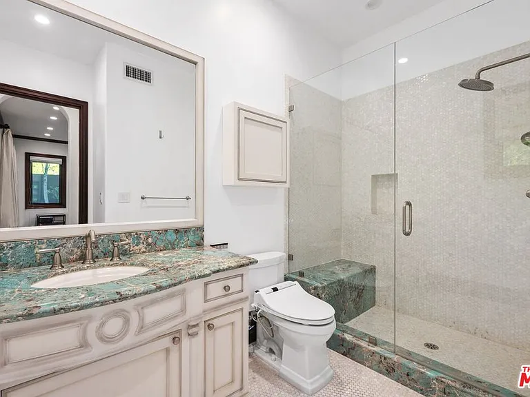 2108 San Ysidro Dr — Photo 23