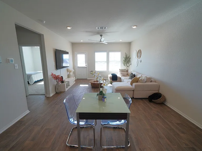 6611 Copper King St — Photo 26