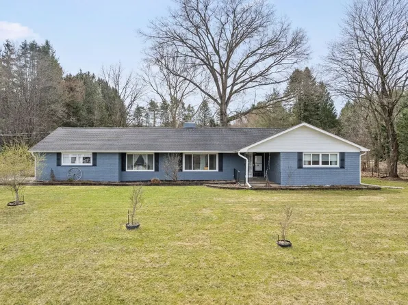 1089 Hilton Rd, Apalachin, NY 13732