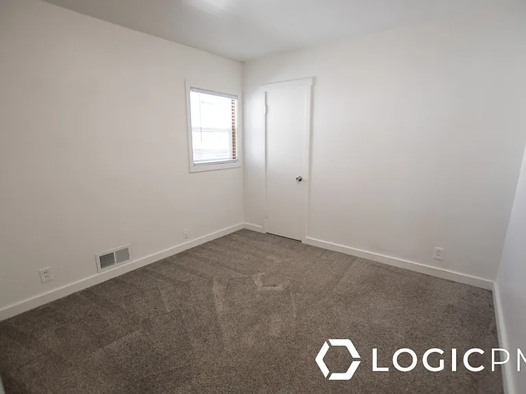 365 E Garfield Ave #1 — Photo 12