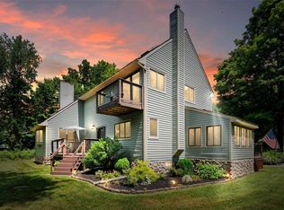 36 Ridgebury Hill Rd, Slate Hill, NY 10973