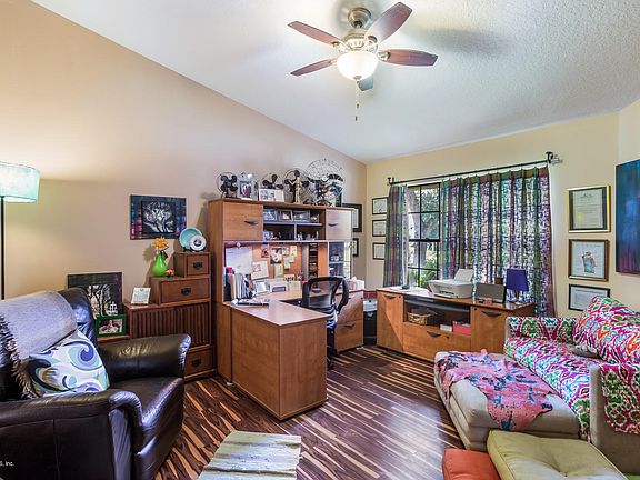 5th image of 12203 Arbor Bluff Ln