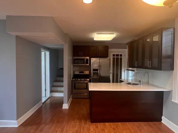 82 Edgewater Pl #1, Edgewater, NJ 07020
