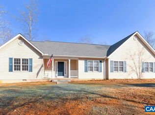 20 W Lake Forest Dr, Palmyra, VA 22963