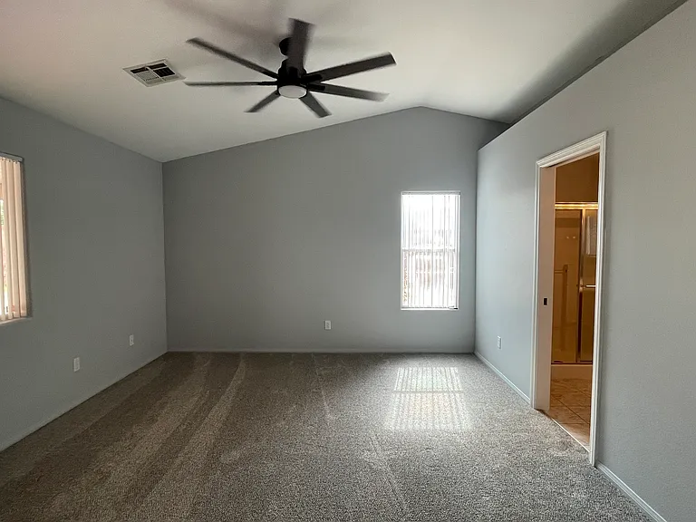 182 Hermosa Way — Photo 3