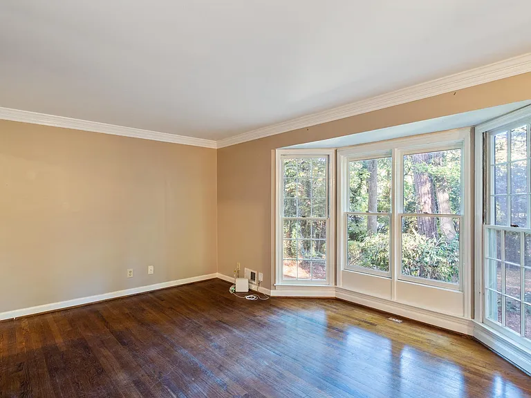 415 Amberidge Trl — Photo 8
