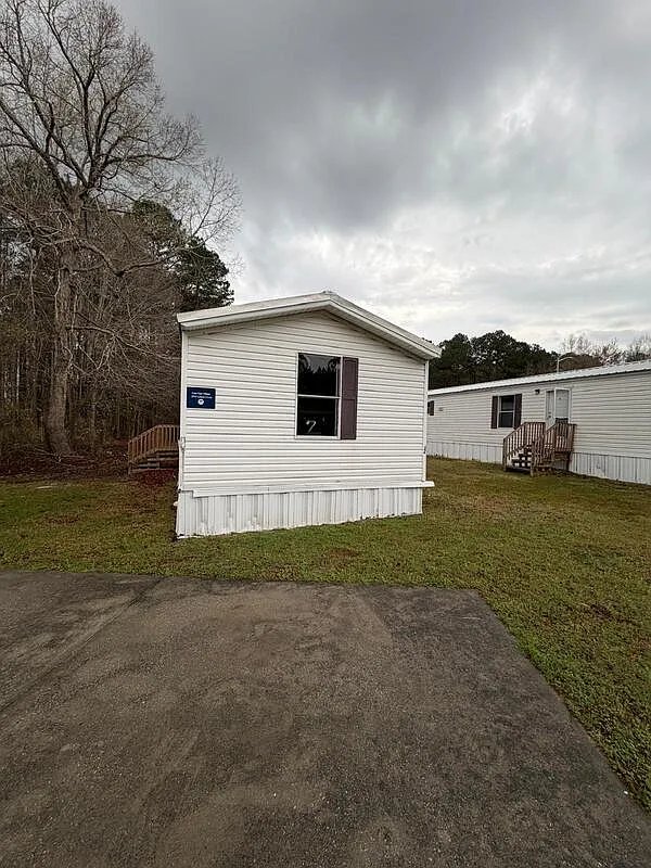Cape Fear Estates — Photo 1