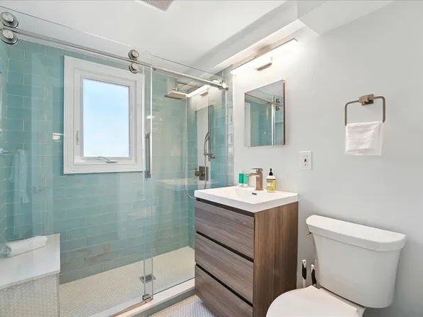 221 Terrace Avenue image 18 of 37