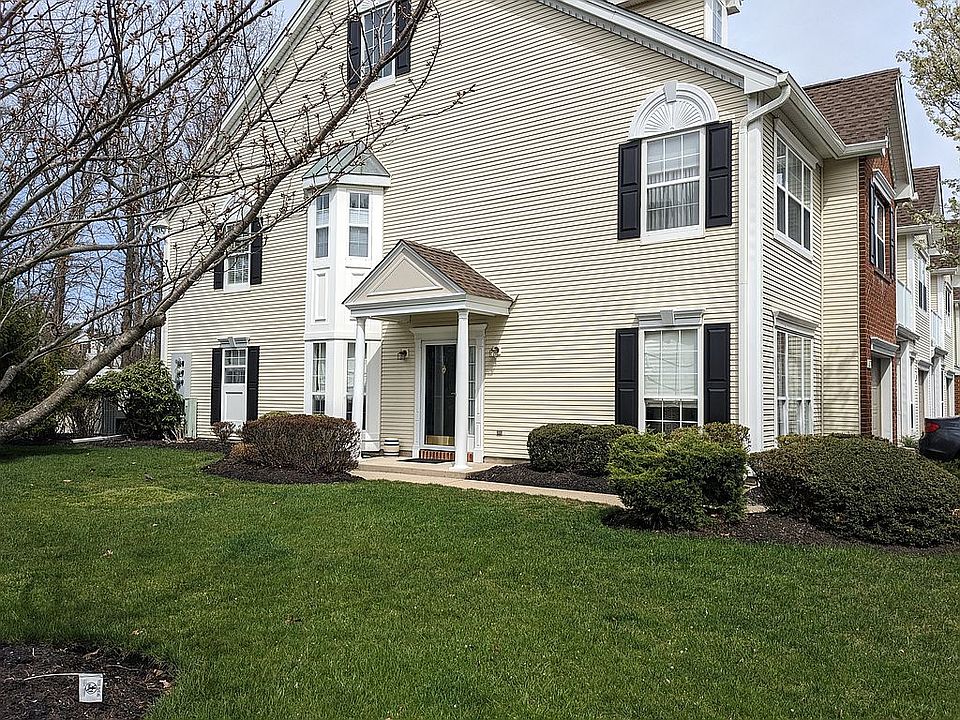 Welcome to 371 Daniele Drive