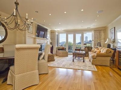 40 Battery St APT 305, Boston, MA, 02109