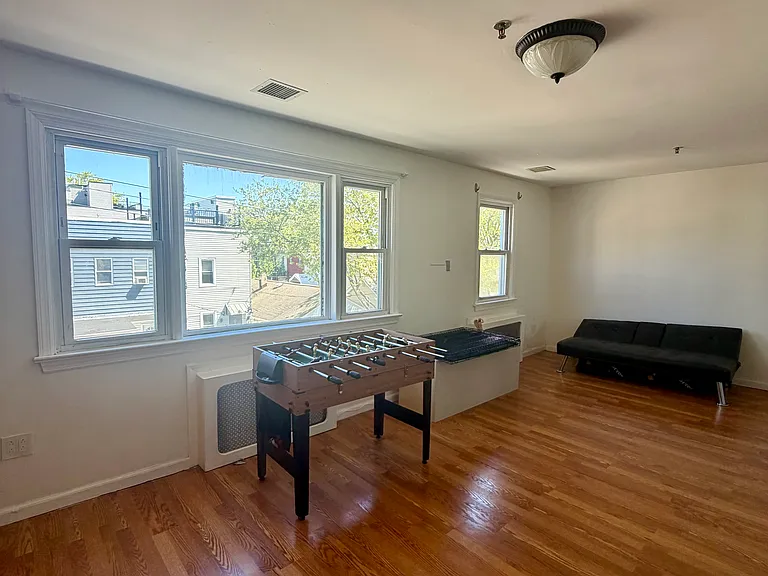 73 Congress St #2 — Photo 11