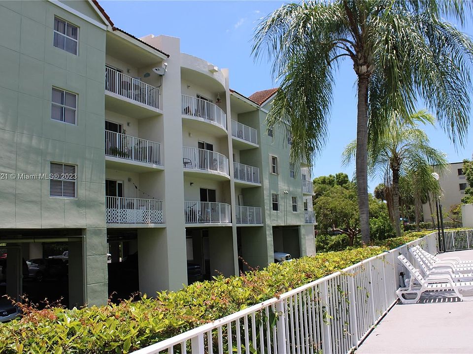 1st image of 8200 SW 210th St APT 308