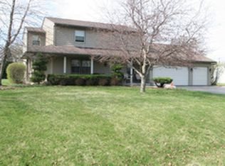 7885 Windspoint Rd, Roscoe, IL 61073