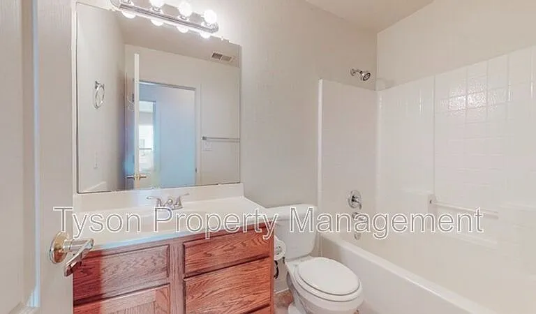 7605 Kentwood Ave NW — Photo 12