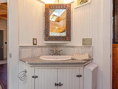 Upstairs master bathroom