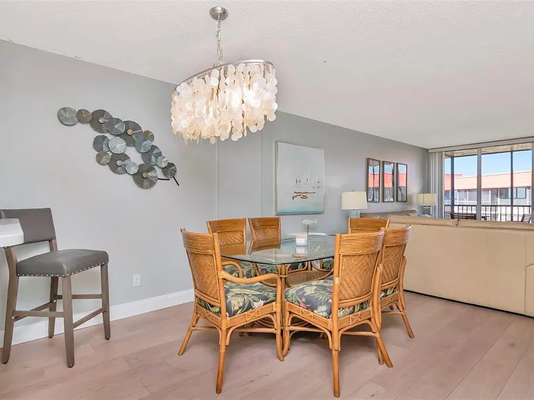 17580 Gulf Blvd #403 — Photo 13