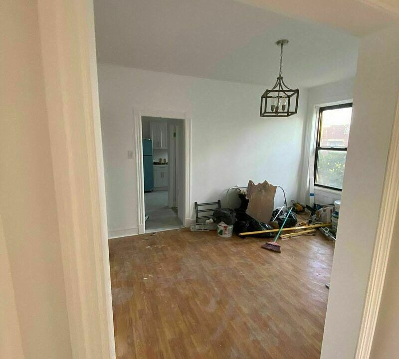 2nd image of 1701 Himrod St APT 2L
