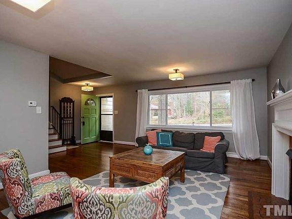 4th image of 3016 Oxford Dr