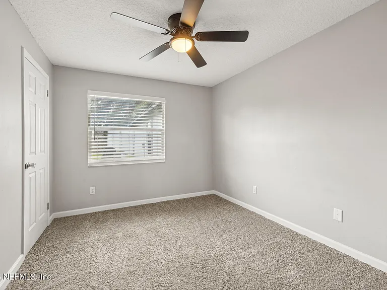 7600 Pheasant Run Dr — Photo 31