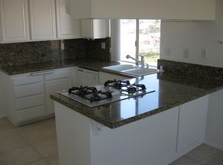 7241 La Mancha Cir APT D, Huntington Beach, CA 92647