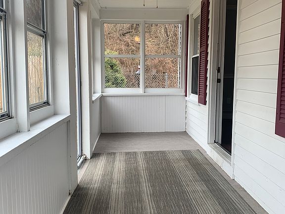 3rd image of 54 Brainard Road