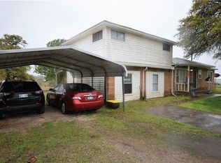 2400 S Henney Rd, Choctaw, OK 73020