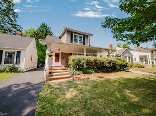3537 E Scarborough Rd, Cleveland Heights, OH 44118