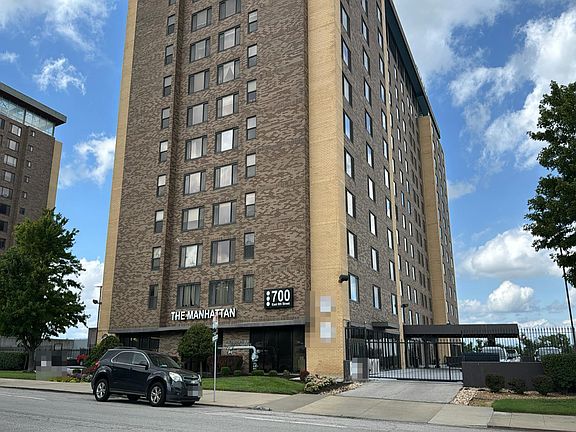 4th image of 700 E 8th St Unit 12H