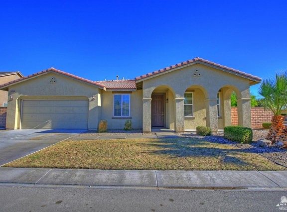 2nd image of 79934 Coatbridge Ct