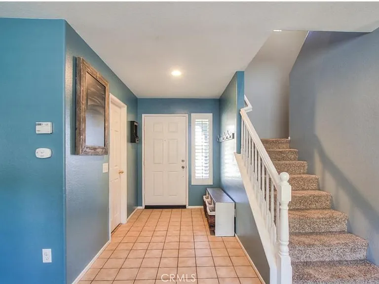 31225 Hidden Lake Rd — Photo 2