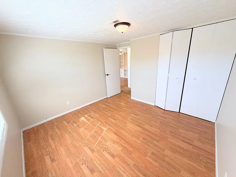 507 Pine Valley Dr #B — Photo 8