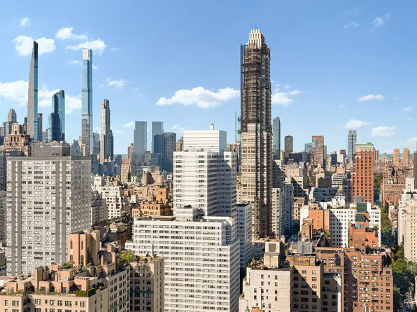 400 East 70th Street image 20 of 21