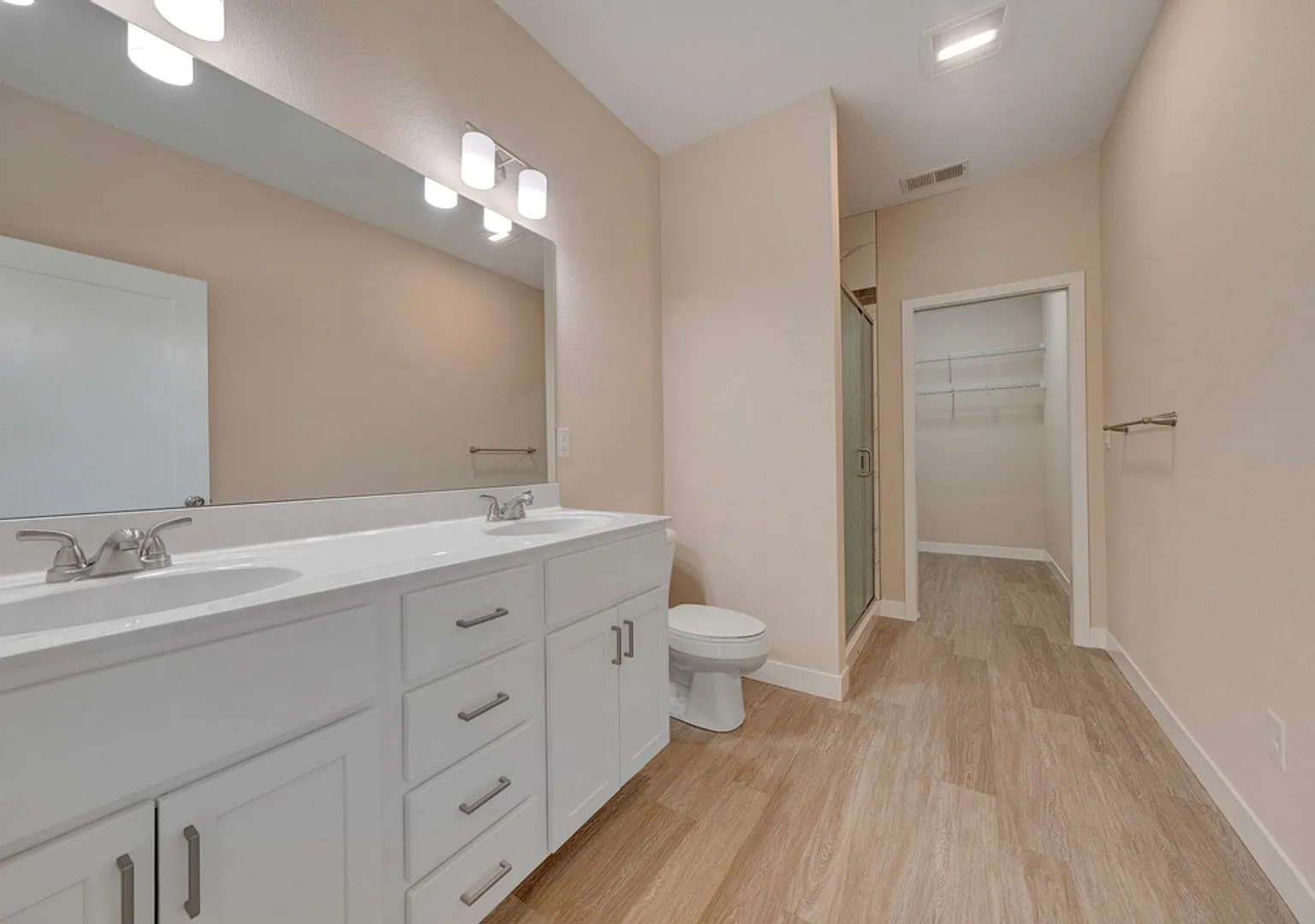New Construction | Modern 2-Bedroom, 2-Bathroom Townhomes — Photo 1