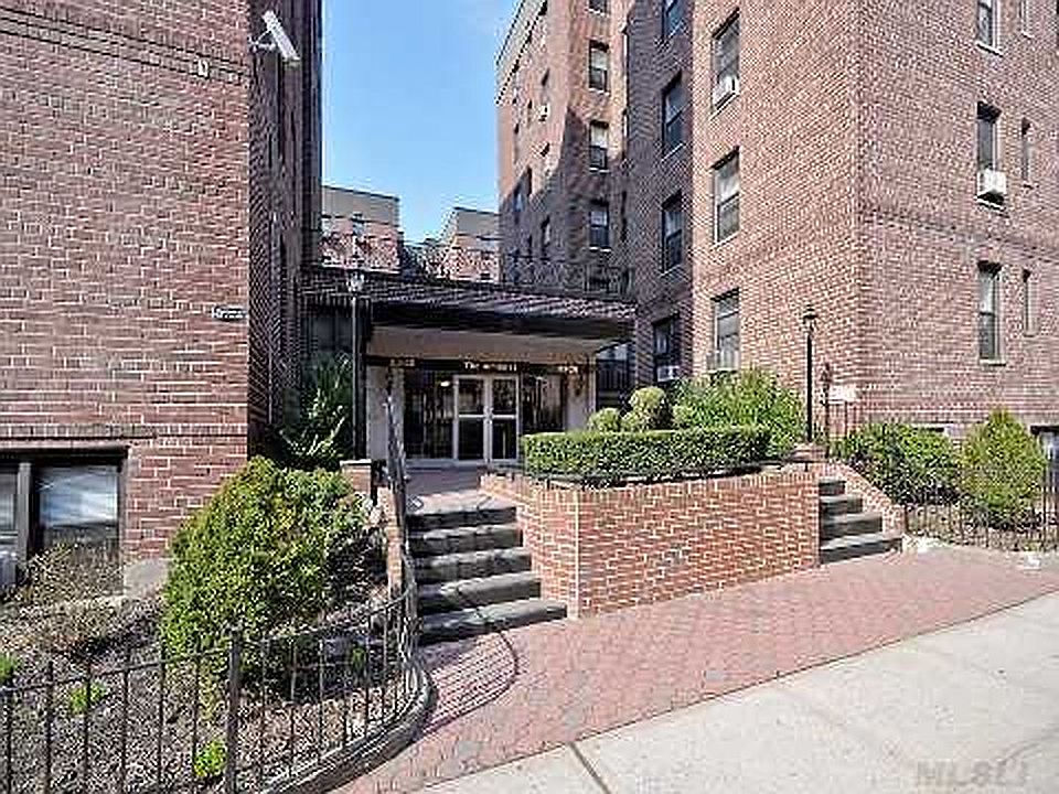 1st image of 83-20 141st St