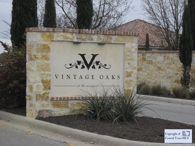 2nd image of 2242 Appellation