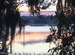 343 Cottage Farm Dr, Beaufort, SC 29902