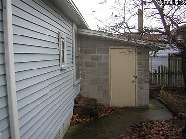 2nd image of 6008 W Clinton Ave