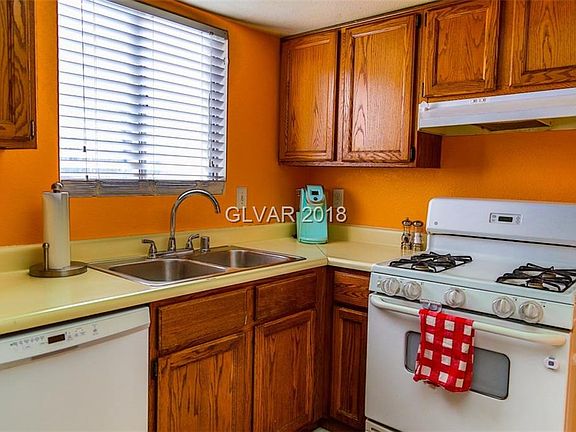 5th image of 1628 Keena Dr