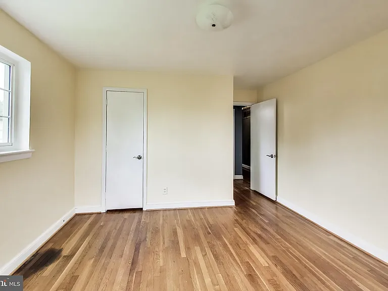 7215 Normandy Ln — Photo 11