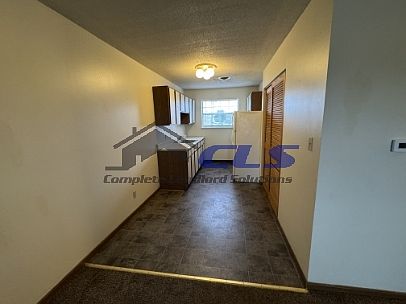 3rd image of 820 Poplar St APT 9