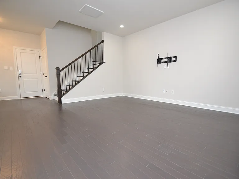 820 Grafton Peak Ln — Photo 5