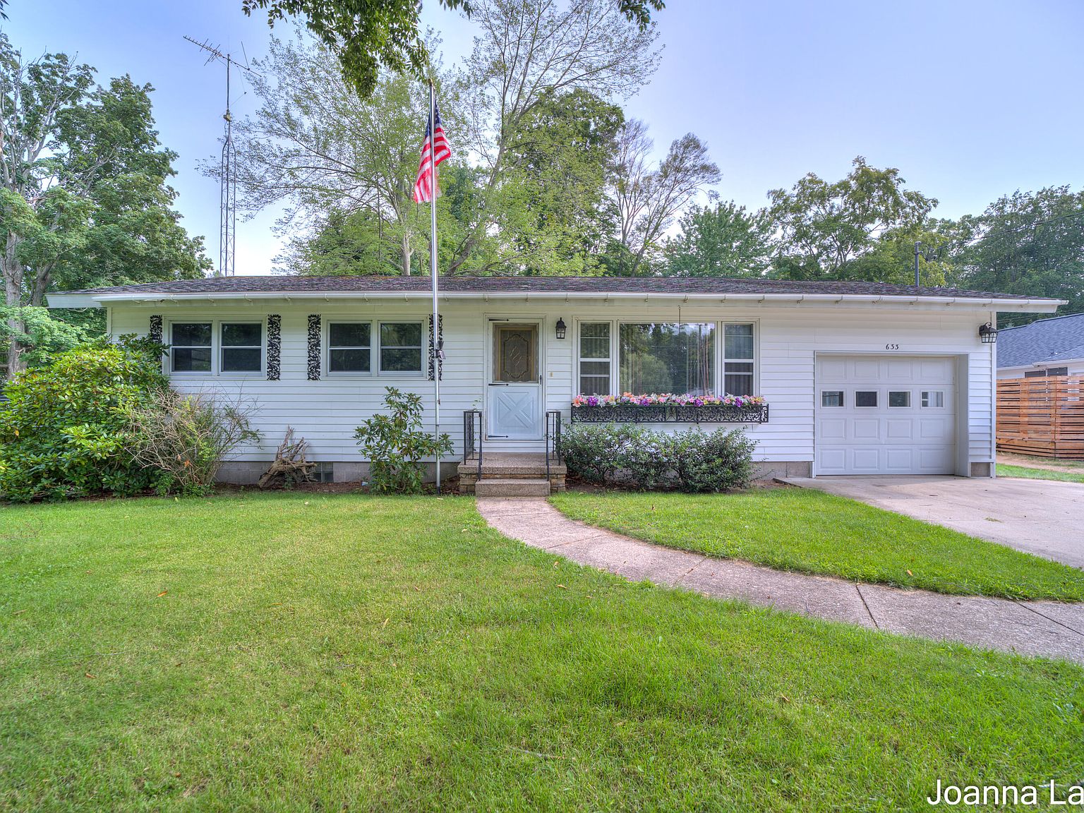 633 Randall Rd, Muskegon, MI 49441 Zillow