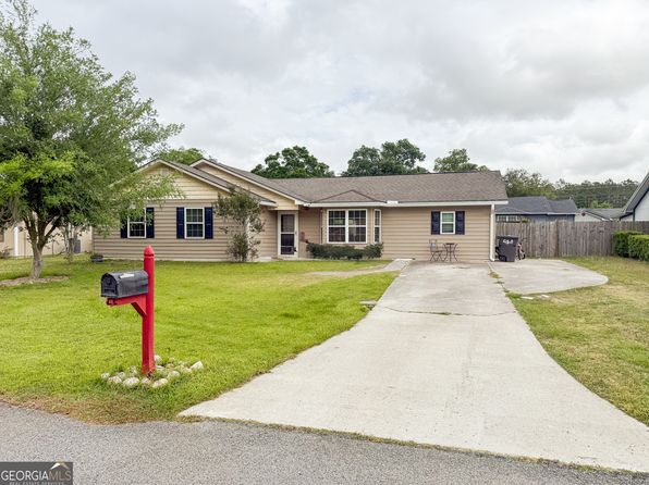 702 Westgate Cir
